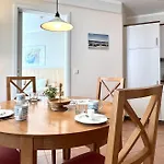 Apartment 614, Seepark